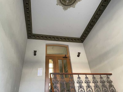 *NEU* WOHNEN SIE SCHON BALD IN DIESER HERVORRAGENDEN INNENSTADTLAGE IN DIESEM GEPFLEGTEN ANWESEN!