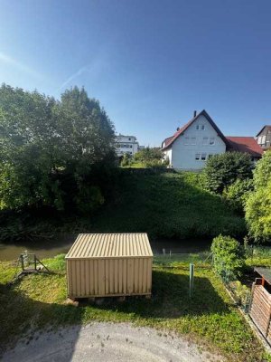 Top gepflegte 2 Zimmer Wohnung mit EBK, Balkon sowie Carportstellplatz in Ehningen