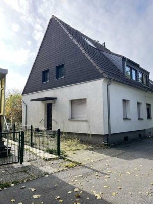 Provisionsfrei für Erwerber* Zwangsversteigerung* EINFAMILIEN-WOHNHAUS (als DHH) mit (Rest-)Fertigs
