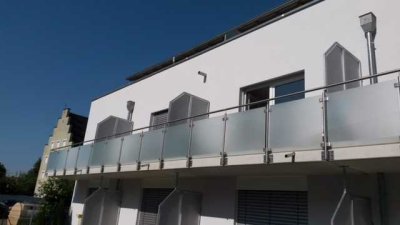2 vollmöblierte Studentenapartments in Studentenwohnheim