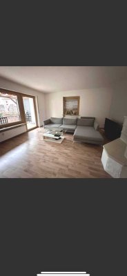 Stilvolle 3-Zimmer-Erdgeschosswohnung mit gehobener Innenausstattung mit Balkon und EBK in Roth