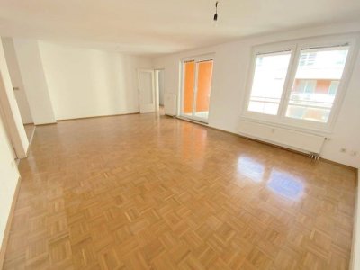 NEUER PREIS! PROVISIONSFREI VOM EIGENTÜMER! 3-ZIMMER WOHNUNG MIT LOGGIA IN DER FORSTHAUSGASSE!