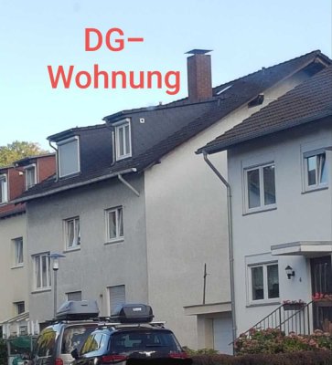 3 Zimmer Dachgeschosswohnung mit Balkon in Karlsruhe-Grötzingen