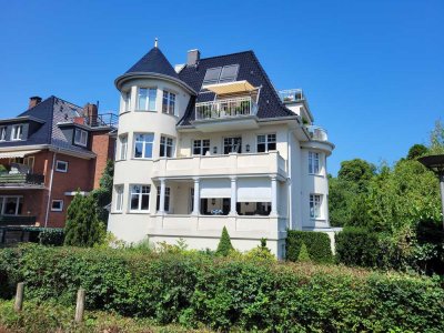 Großzügige Neubau-Villen-Etage am Godewindpark