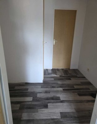 Freundliche 2-Raum-Wohnung mit EBK und Balkon in Bielefeld (mit WBS)