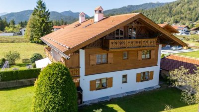 Doppelhaushälfte mit 3 Wohneinheiten in Wallgau