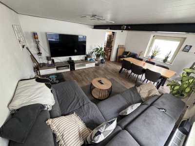 Einzugbereites freihstehendes Haus mit Garten