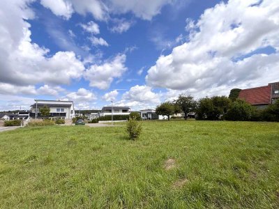 "Hier finden Sie Ihr Wohnglück" Hochwertige DHH im beliebten Gärtringen
