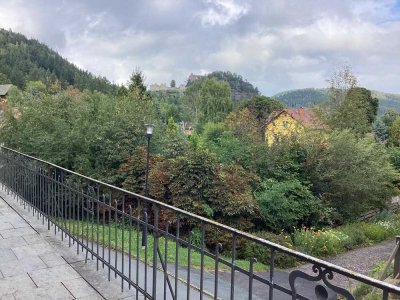 Günstige 3-Zimmer-Wohnung mit Terasse und EBK in Oybin
