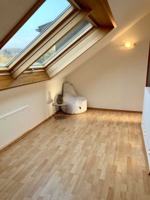 Möbliertes Shared Apartment in Marbach Zimmer Attitude ab Sofort