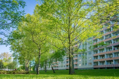 Familien aufgepasst - sanierte 3-Raum-Wohnung mit Balkon
