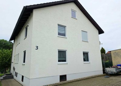 ZFH mit PV, kernsanierter EG-ETW & vermieteter OG-ETW in Toplage Reisensburg