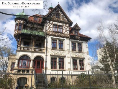 Wohnen auf höchstem Niveau! Großzügige Maisonette-Wohnung in exklusiver Lage von Dresden.
