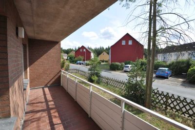 Kernsanierte EG-Wohnung mit Südbalkon und Garage