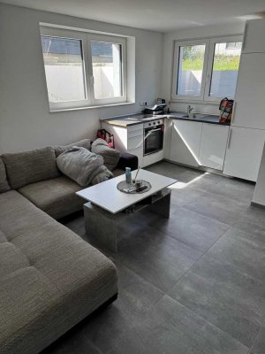 Gärtringen-Geschmackvolle 2-Raum-Souterrain-Wohnung, BJ 2020, mit gehobener Innenausstattung
