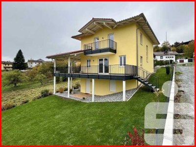 Modernes, neuwertiges Einfamilienhaus in 94133 Röhrnbach