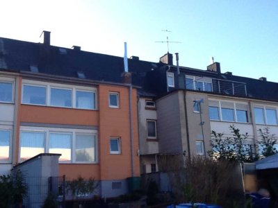 Dachgeschosswohnung mit Balkon möbiliert