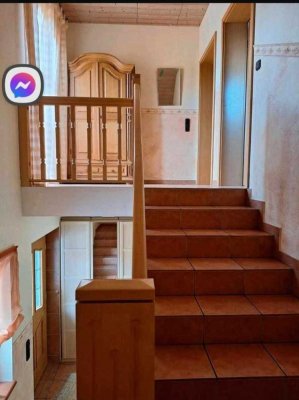 900 € - 95 m² - 3.0 Zi.