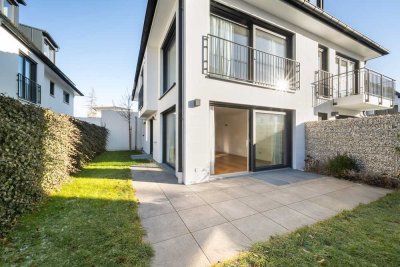 Neuwertige Villenhälfte in ruhiger Lage