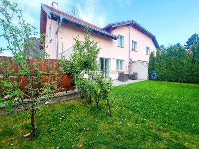 NEUWERTIGES ECKREIHENHAUS!!! mit Terrasse, Garten und eigenem Stellplatz in Steinabrückl