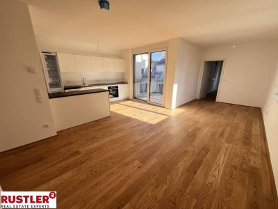 Erstklassige 3-Zimmerwohnung mit großer hofseitiger Terrasse | Erstbezug