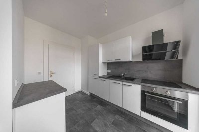 Szeneviertel: 2 Zimmer I Balkon I neue Einbauküche I modernes Tageslichtbad mit Dusche