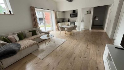 Wunderschöne 3 Zi. Wohnung, Kernsaniert, Gewölbedecke, Hofanlage