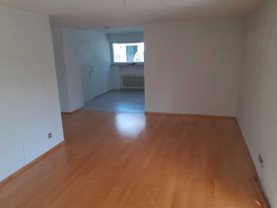 Ruhige 2-Zimmer EG-Wohnung