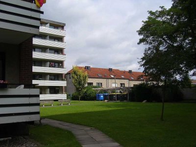 Monheim 3Zi -  Stadtmitte, 4.OG, in ruhiger Grünanlage,