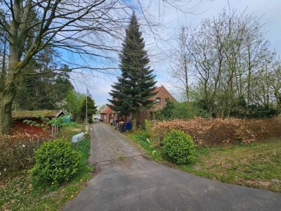 Einfamilienhaus -Resthof- mit Waldgrundstück in Alleinlage