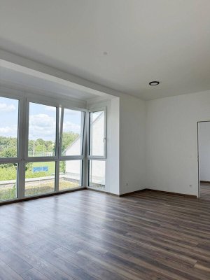 Helle 2 Zimmer-Wohnung mit Fußbodenheizung &amp; Gemeinschaftsgarten – sofort beziehbar!
