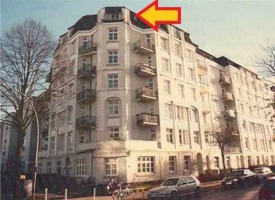Loft-DG-Wohnung nach Generalsanierung mit Traumblick über Winterhude und Uhlenhorst am Osterbekkanal