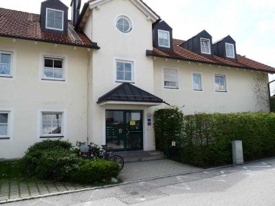 Großzügige, gepflegte 3-Zimmer-DG-Wohnung mit Balkon in Wolfratshausen