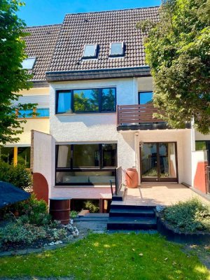 Reihenhaus (von Privat) mit 6 Zimmer in gefragter Wohnlage mit Garage +Stellplätze +Terrasse +Garten