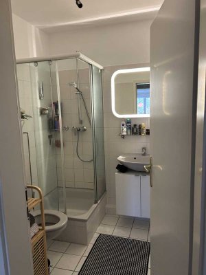 2,5-Zimmer Maisonette-Wohnung mit Balkon in Hamburg-Wandsbek