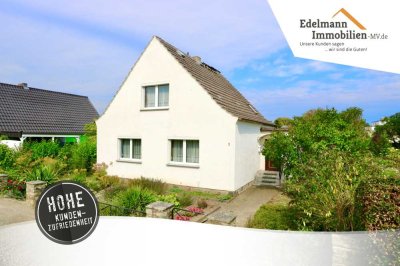 Einfamilienhaus mit viel Potenzial - Ca. 92 m² Whfl. auf 927 m² großem Grdst. in Greifswald Eldena.