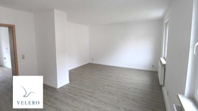 Sparen Sie mit uns! 3 Zimmer in der 1 Etage möchten bewohnt werden