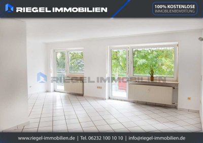 Sie hier? Wir auch! Gepflegte 3 Zimmer-Wohnung mit großzügigem Balkon u. Aufzug - sofort bezugsfrei!