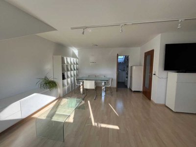 Helles, voll möbliertes 1,5-Zimmer-Apartment in Uninähe – All-in-Miete!
