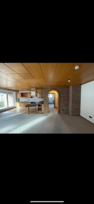 Helle 3-Zimmer Wohnung mit Balkon und Stellplatz in Dormagen