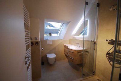 Luxuriöses 2-Zi Penthouse in Bogenhausen, Kernsanierung 2021+2024 / Nähe S8