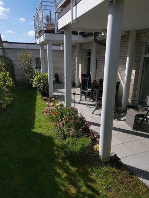 Mit Charme und Schick: Sonnige 3-Zimmer Wohnung mit kleinem Garten