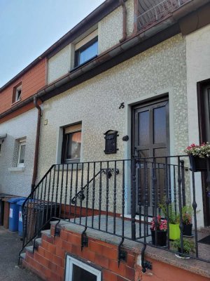 TOP-RENOVIERTES EFH - DIREKT ZUM EINZIEHEN!