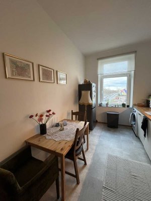 Helle Altbauwohnung für junge Paare mit Charme in Düsseldorf-Lörick – 70 m², Einzug ab 15.12.