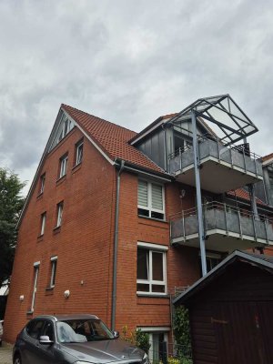 Gepflegte 2,5 Maisonette Wohnung