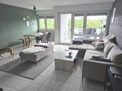 GROSSZÜGIG WOHNEN MIT FLAIR + KOMFORT! Feine 4 ZKB/Gä/WC, 116 m² großer Balkon, Tiefgarage