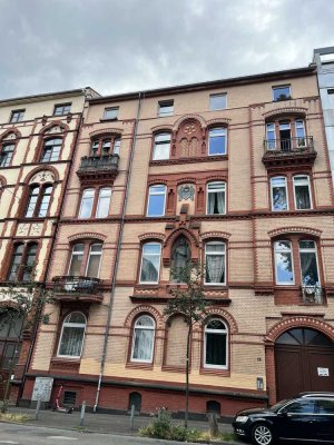 Stilvolle Altbauwohnung mit besonderem Flair in Wiesbaden