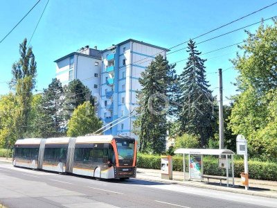 Preisreduziert! Großer Wohntraum; Top Aussicht vom Balkon; zentral!!!