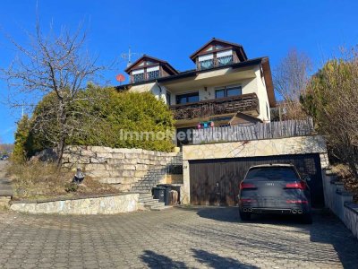 Schönes Ein-/ Zweifamilienhaus zu verkaufen mit Blick über Dachtel!