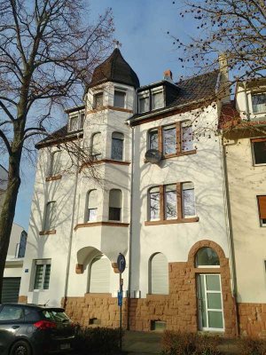 helle u. ruhige Maisonette-5-ZKB-Wohnung, ca. 115 qm, Zentrum u. Wäldchen in 5 min, mit Balkon
